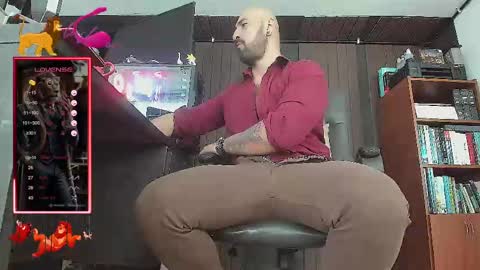 Leon online show from 09/16/25, 03:24