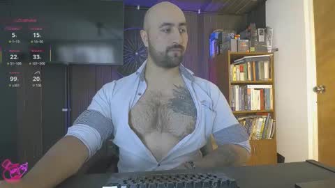 Leon online show from 02/06/26, 02:42