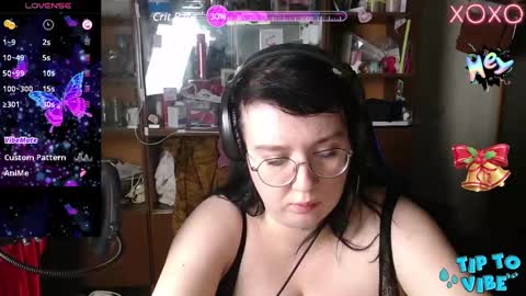 Leona Harrison online show from 12/20/24, 07:50