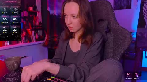 leona online show from 04/27/26, 06:50