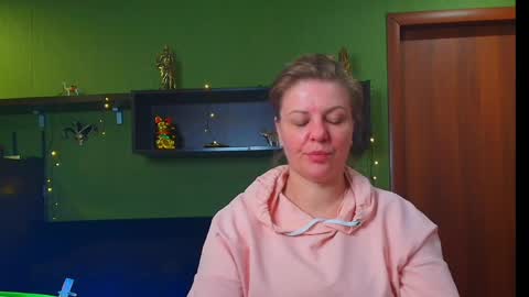 Leona tracie online show from 04/30/26, 09:08