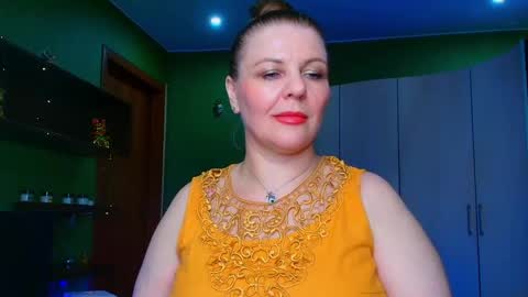 Leona tracie online show from 05/22/26, 09:42