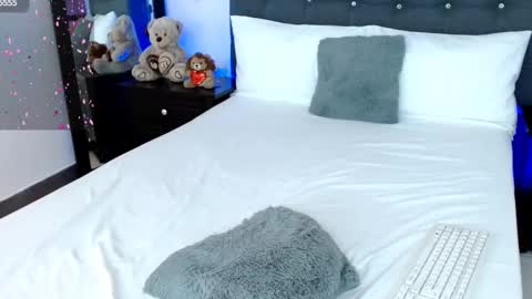 LUCY online show from 03/09/25, 12:00