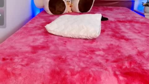 LUCY online show from 09/13/25, 11:48