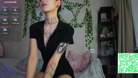 Donna online show from 02/06/26, 02:20