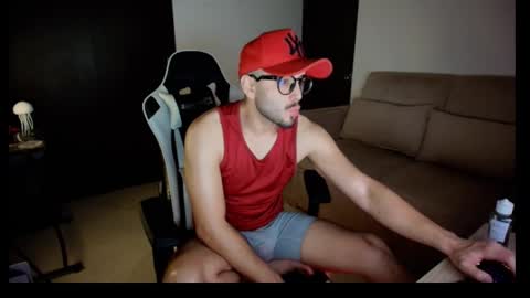 leonandresough online show from 10/15/25, 04:56