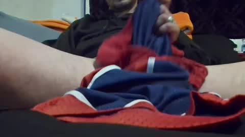 Snapshot of leonar0101 chatting on 01/26/25, 09:51 leonar0101 online show from 01/26/25, 09:51