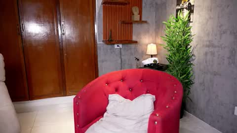 Leandro jones online show from 10/16/25, 02:29