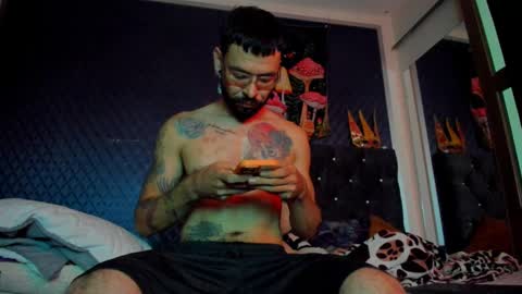 Snapshot of leondevereda_ chatting on 03/12/25, 11:31 Len online show from 03/12/25, 11:31