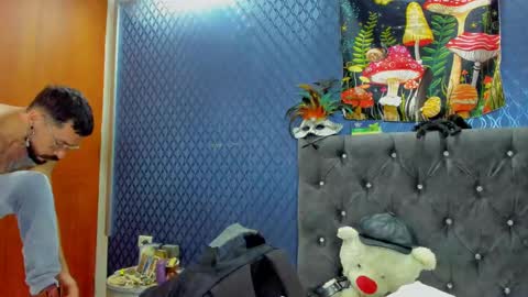 Snapshot of leondevereda_ chatting on 03/12/25, 02:34 Len online show from 03/12/25, 02:34