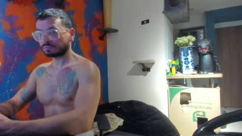 Snapshot of leondevereda_ chatting on 09/10/25, 12:43 Len online show from 09/10/25, 12:43