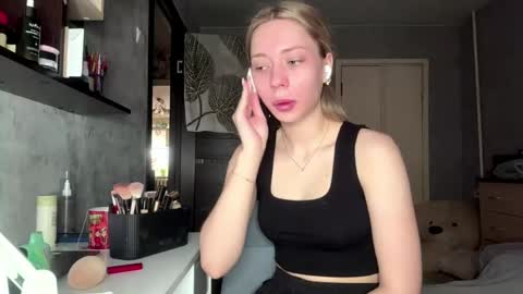 Eva online show from 04/11/26, 06:18