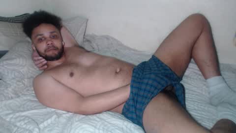 Snapshot of leonevans33 chatting on 02/15/26, 09:11 LSE online show from 02/15/26, 09:11