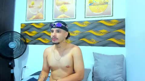 Leon online show from 03/28/26, 06:51