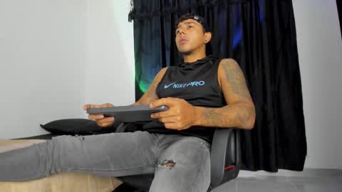 leonidas1.1 online show from 03/21/26, 02:05