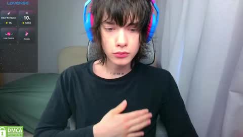 leonkissboy online show from 05/25/26, 06:19