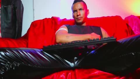 Lenardo jaramillo online show from 01/19/25, 12:06