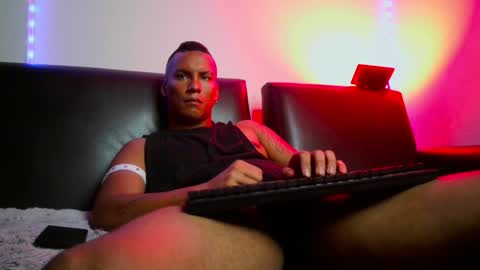 Lenardo jaramillo online show from 01/22/25, 03:07