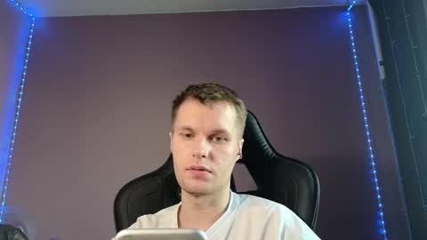 Leon online show from 03/06/25, 09:58