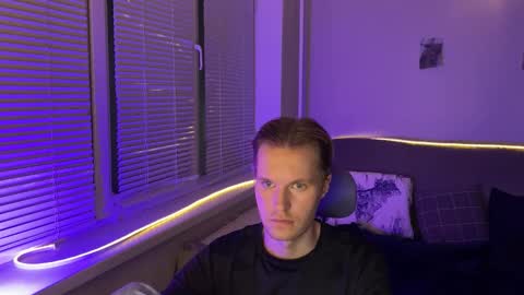 Leon online show from 01/17/26, 07:28