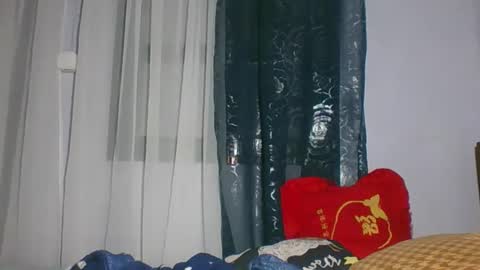 leonnida online show from 04/04/26, 07:22