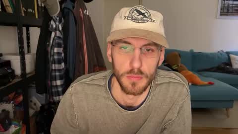 Leon online show from 02/19/26, 03:30