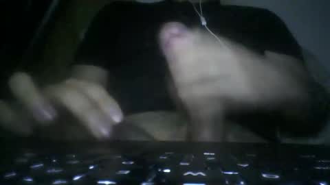 leoonel_95 online show from 12/20/25, 05:47