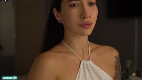 Leora online show from 01/05/25, 04:16