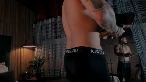 Leo Salvatore online show from 01/21/25, 02:54