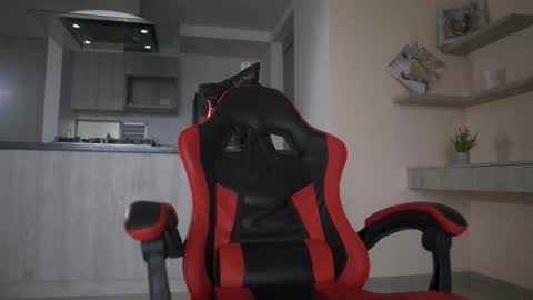 Leo Salvatore online show from 09/19/25, 01:56