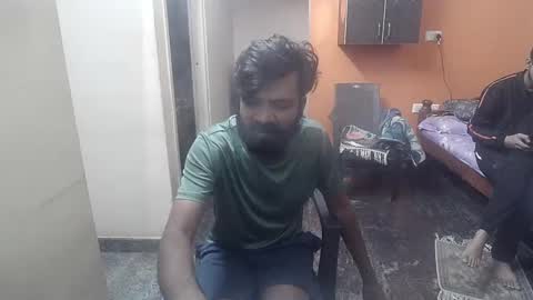 Leo online show from 01/17/25, 01:35