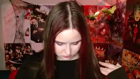 little secret online show from 10/28/25, 07:49