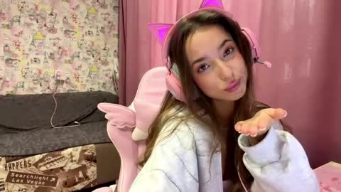 Lesya online show from 04/10/26, 10:25