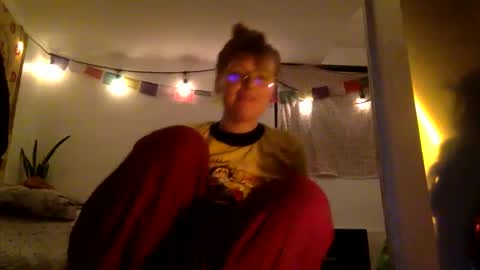 join me for some energetic poet online show from 01/16/26, 09:57