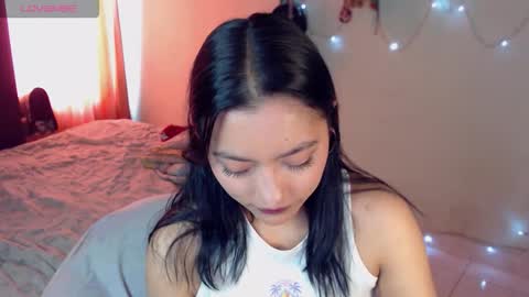 Snapshot of leslie__anderson chatting on 02/28/26, 05:14 Leslie online show from 02/28/26, 05:14