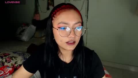 Leslie online show from 07/08/26, 03:33