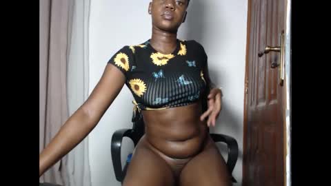 leslie online show from 03/12/26, 01:23