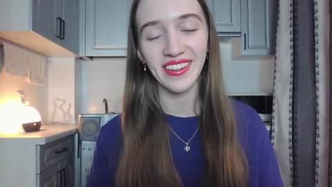 Snapshot of leslie_my_lovee chatting on 09/29/25, 07:19 LESLIE online show from 09/29/25, 07:19