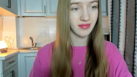 Snapshot of leslie_my_lovee chatting on 11/28/25, 05:21 LESLIE online show from 11/28/25, 05:21