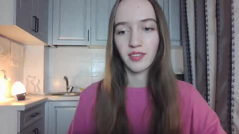 Snapshot of leslie_my_lovee chatting on 11/29/25, 03:26 LESLIE online show from 11/29/25, 03:26