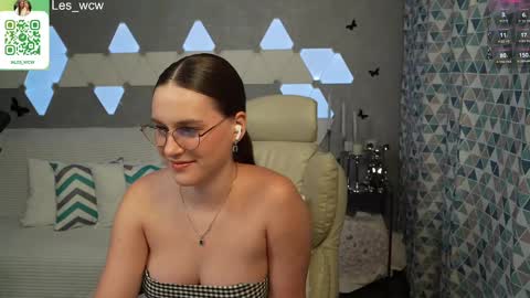 LeslieKorfs online show from 02/19/25, 10:53