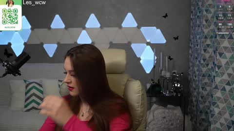 LeslieKorfs online show from 02/20/25, 09:42