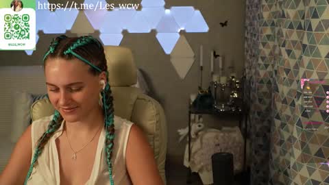 LeslieKorfs online show from 10/05/25, 10:18