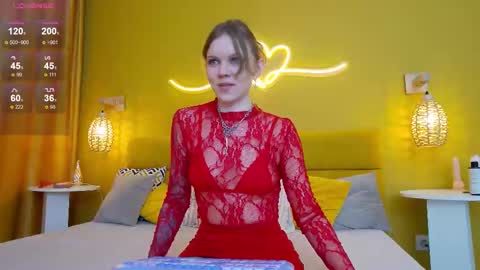 Lessy online show from 11/17/25, 03:23