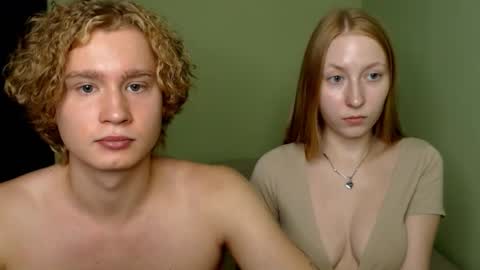 Alisa  Jhony online show from 09/22/25, 02:08