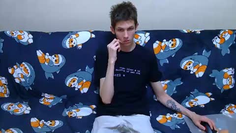 lester_broo online show from 06/17/26, 09:49