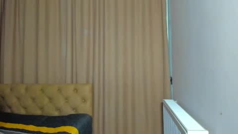 lesyaliss online show from 05/16/26, 08:07