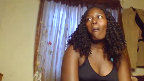 Letecia557422 online show from 02/22/25, 06:28