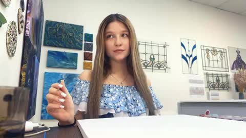 Mari online show from 05/08/26, 09:47