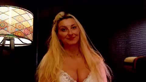 leticiareys online show from 01/14/26, 03:28